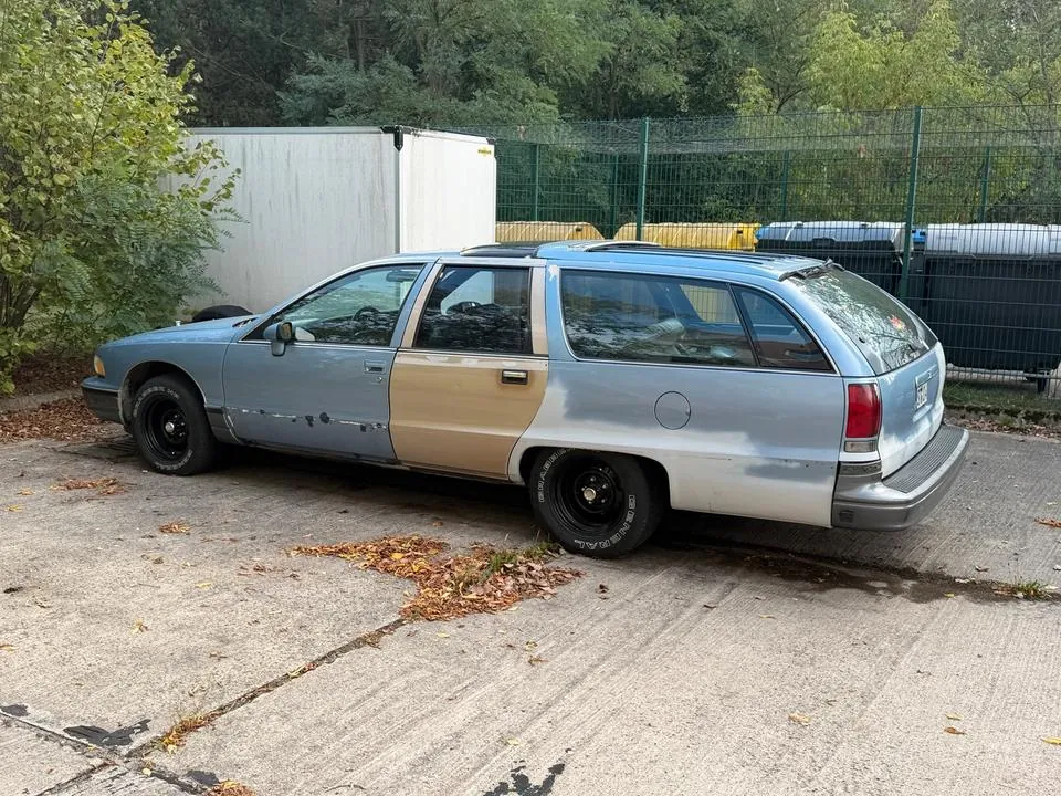 Oldsmobile Custom Cruiser
