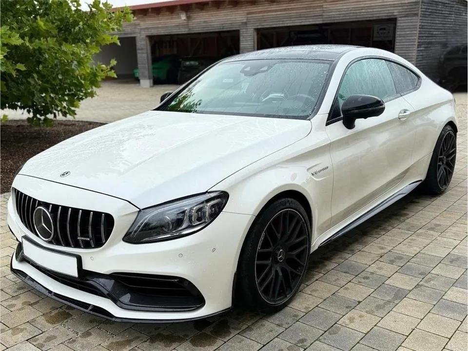 Mercedes-Benz C63