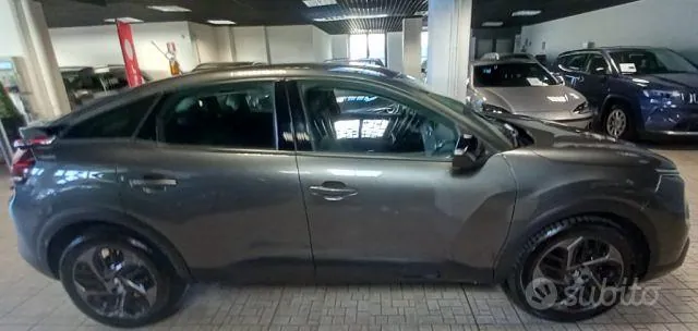 Citroen C4 2023 photo 2