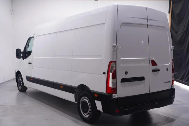 Renault Master 2023 photo 3