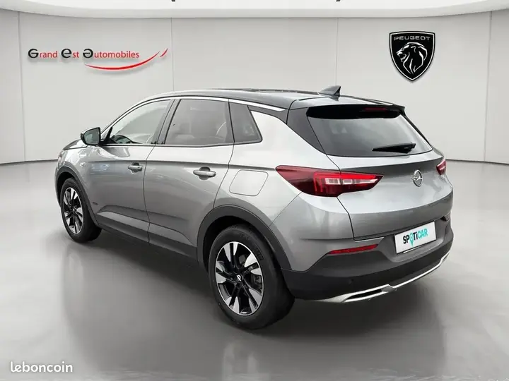 Opel Grandland X 2021 photo 3