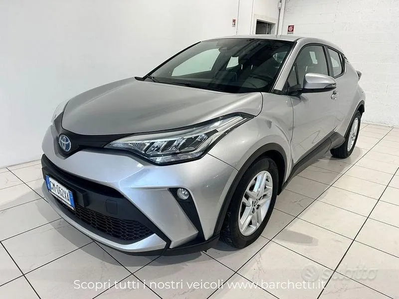 Toyota C-Hr 2023 photo 2