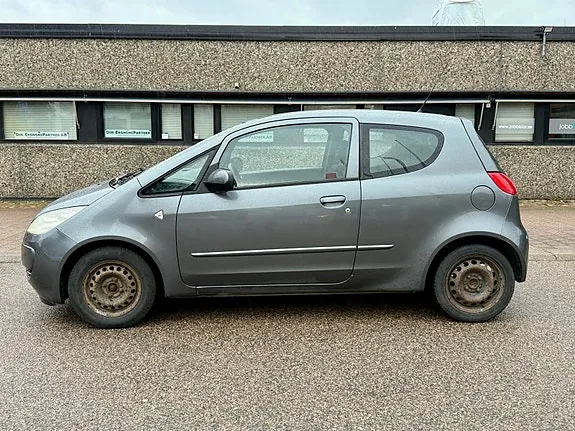 Mitsubishi Colt 2007 photo 2