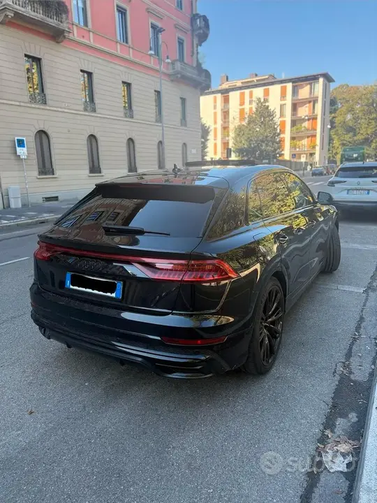 Audi Q8 2022 photo 2