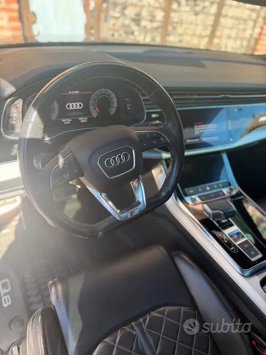 Audi Q8 2022 photo 5