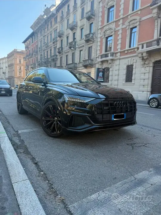 Audi Q8