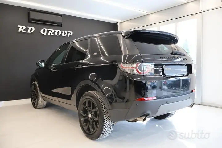Land Rover Discovery Sport 2019 photo 4