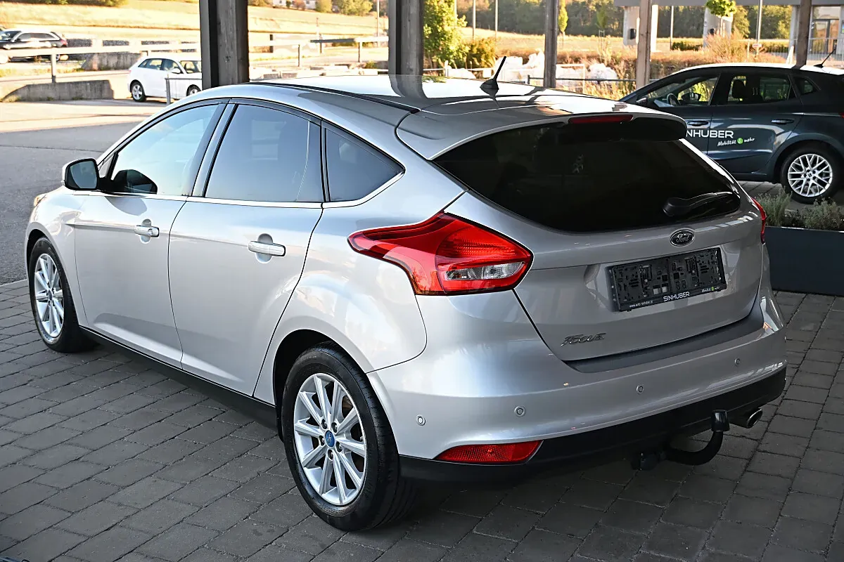 Ford Focus 2015 photo 3