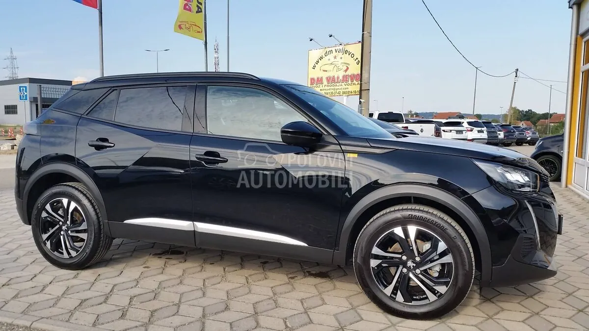 Peugeot 2008 2022 photo 4