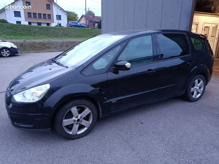 Ford S-Max