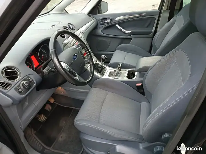 Ford S-Max 2007 photo 3