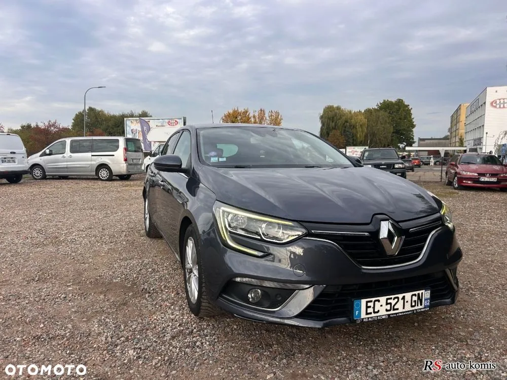 Renault Megane 2016 photo 2