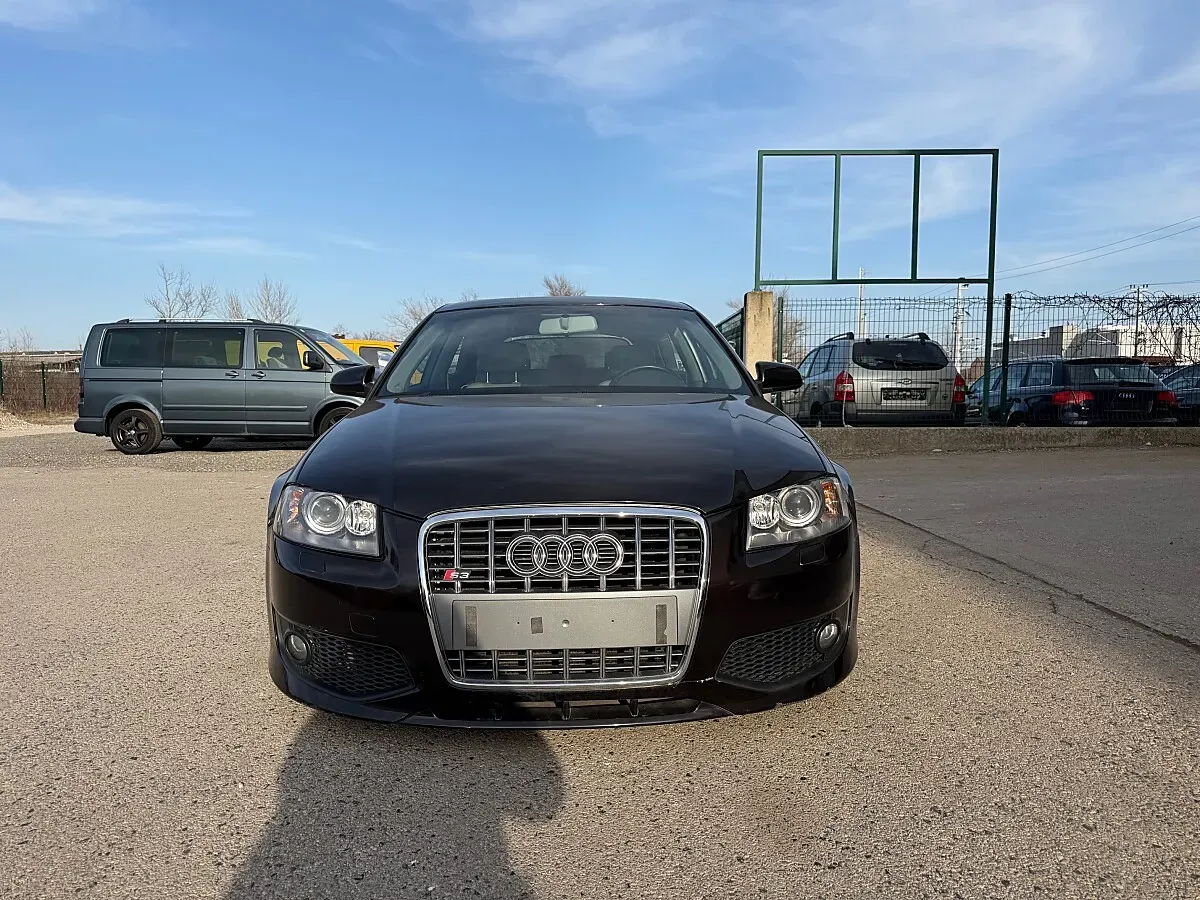 Audi A3 2004 photo 2