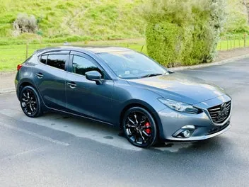 Mazda Axela 2015 photo 5