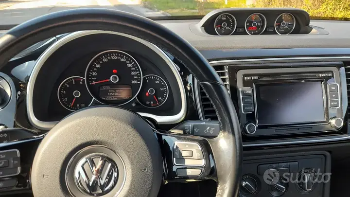 Volkswagen Maggiolino 2012 photo 5