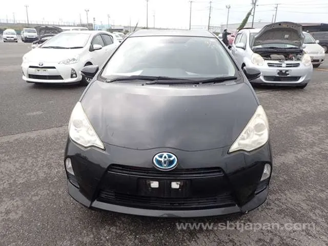 Toyota Aqua S 2014 photo 5