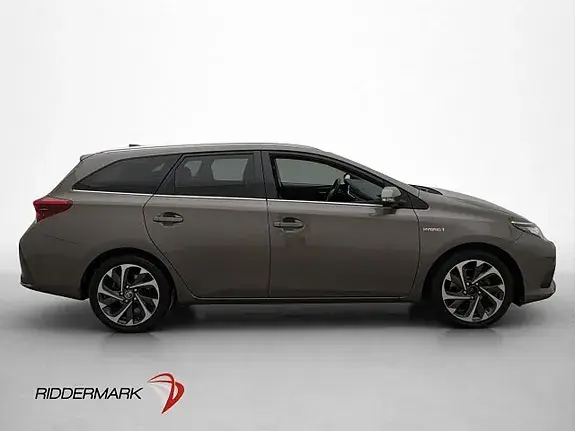 Toyota Auris 2016 photo 4