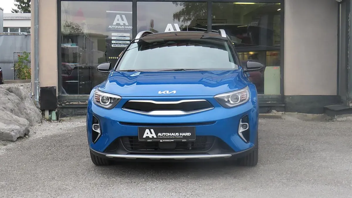 Kia Stonic 2023 photo 3