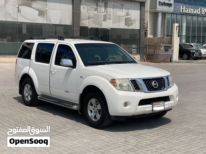 Nissan Pathfinder 2010 photo 5