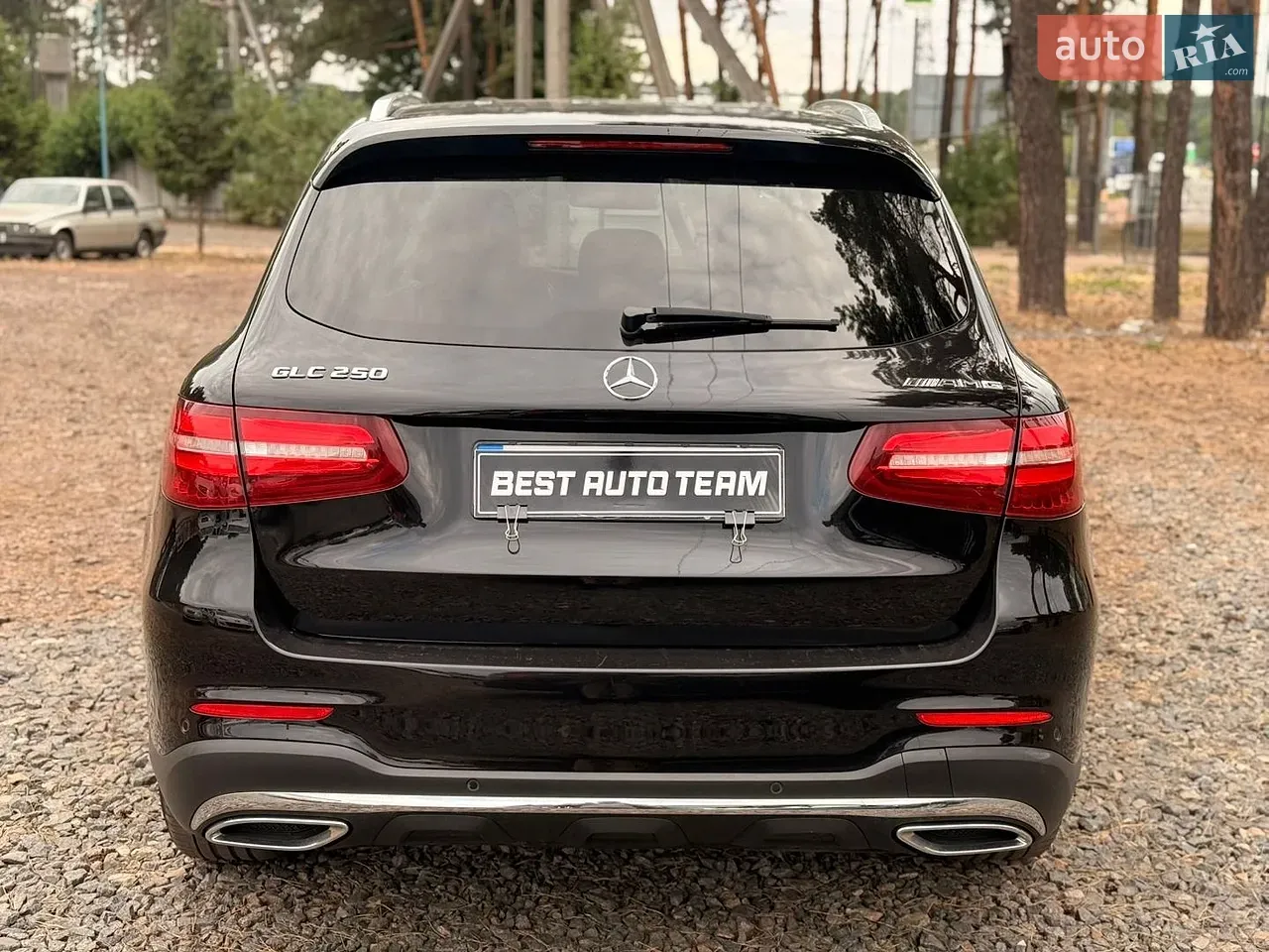 Mercedes-Benz Glc-Class 2016 photo 2