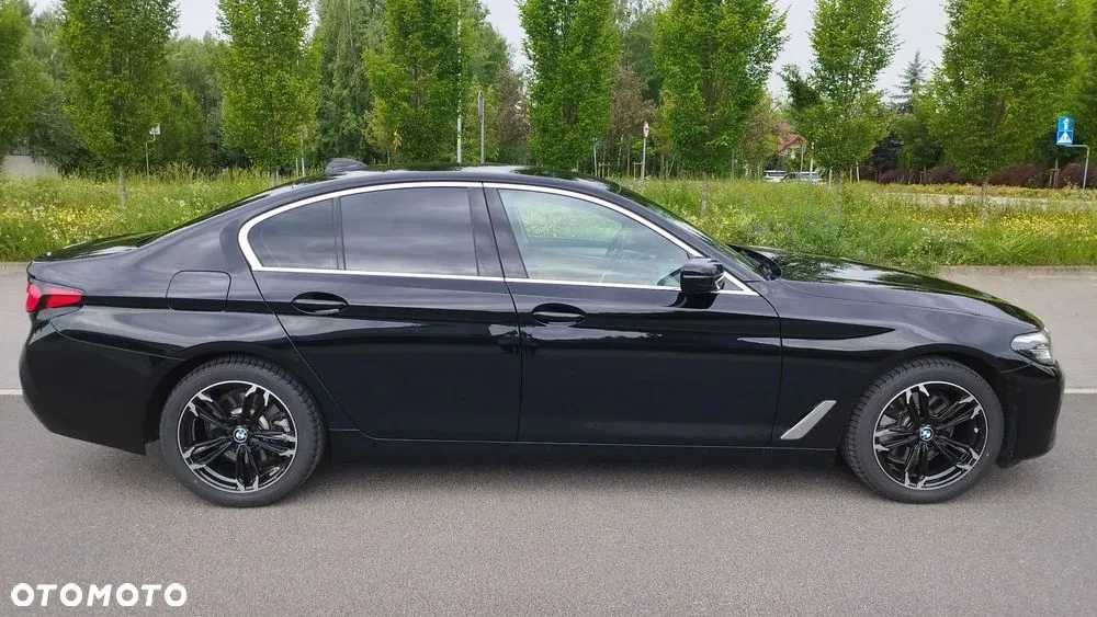BMW 5 Series 2021 photo 4