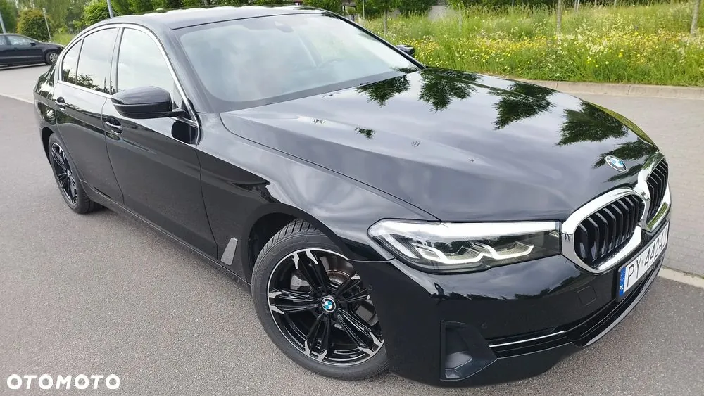 BMW 5 Series 2021 photo 2