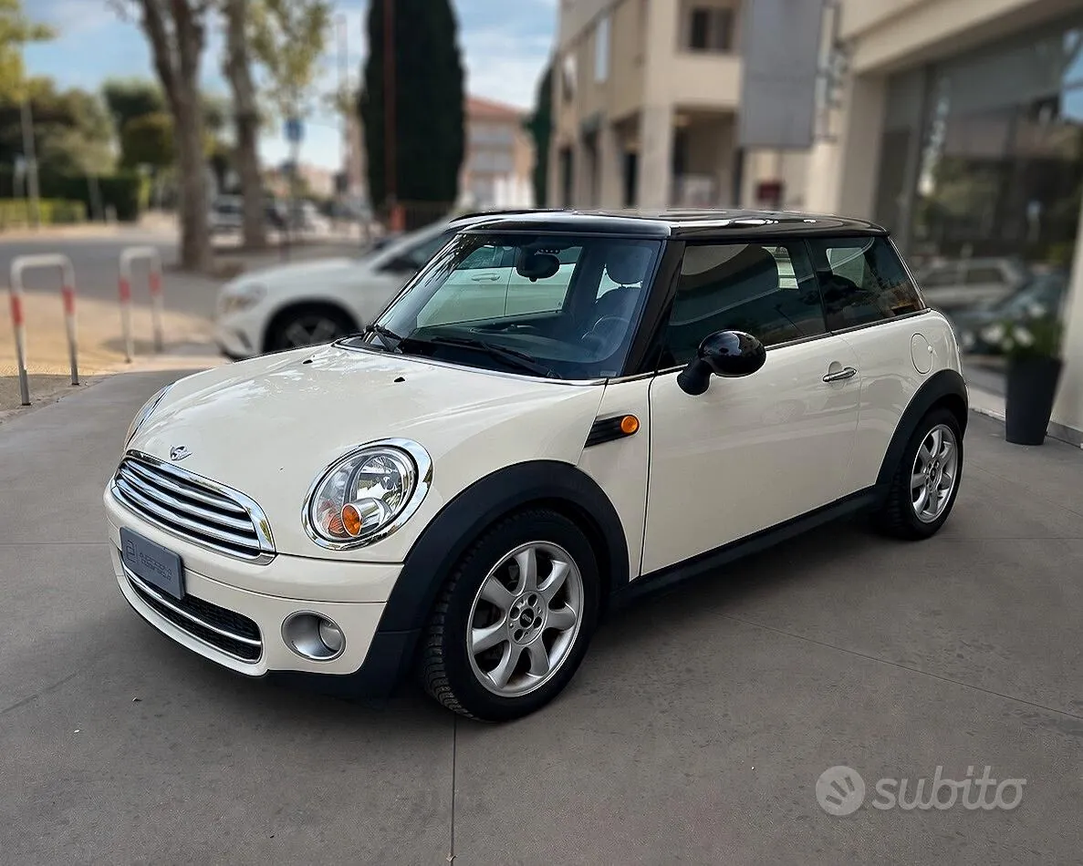 Mini Cooper D 2009 photo 2