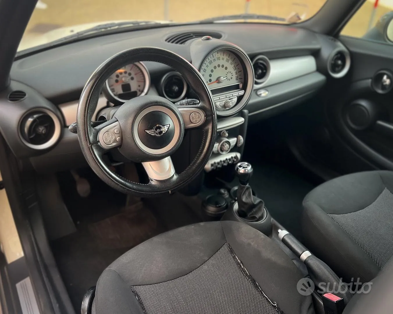 Mini Cooper D 2009 photo 3
