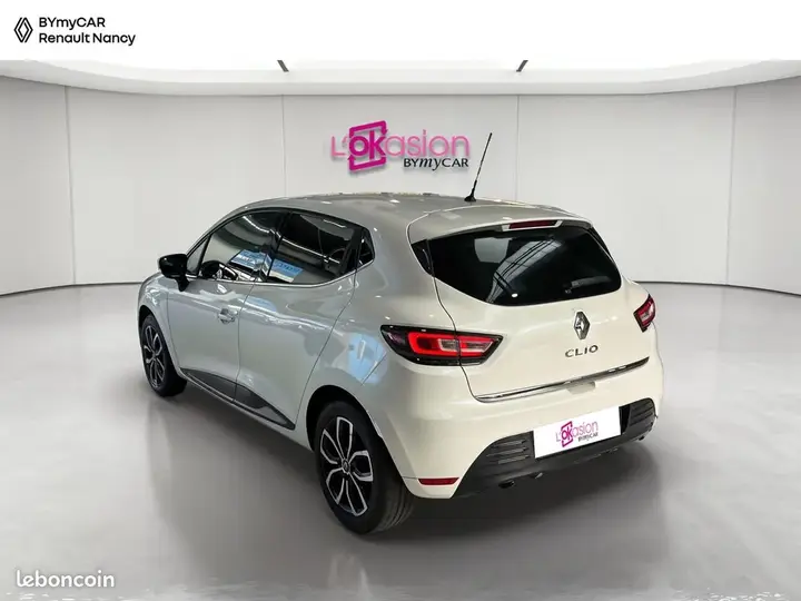 Renault Clio 2018 photo 3