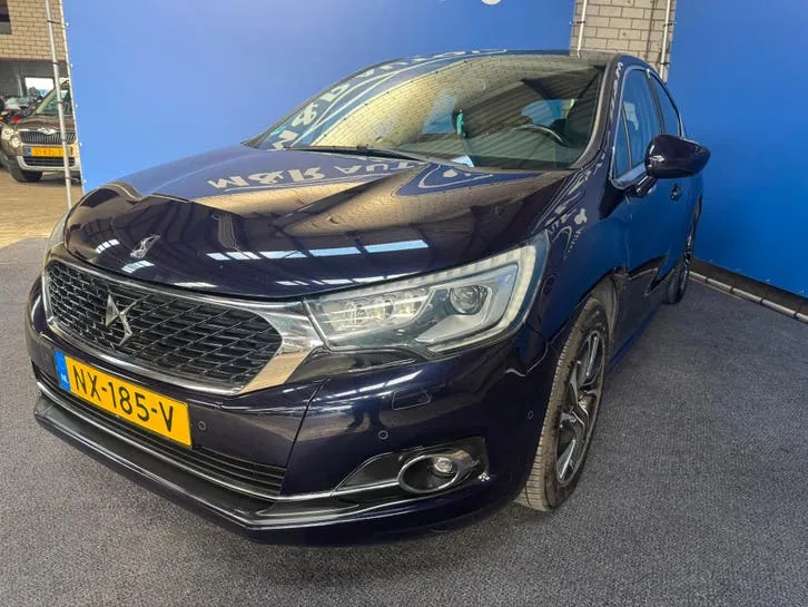 DS Automobiles Ds 4