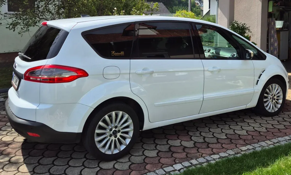 Ford S-Max 2015 photo 3