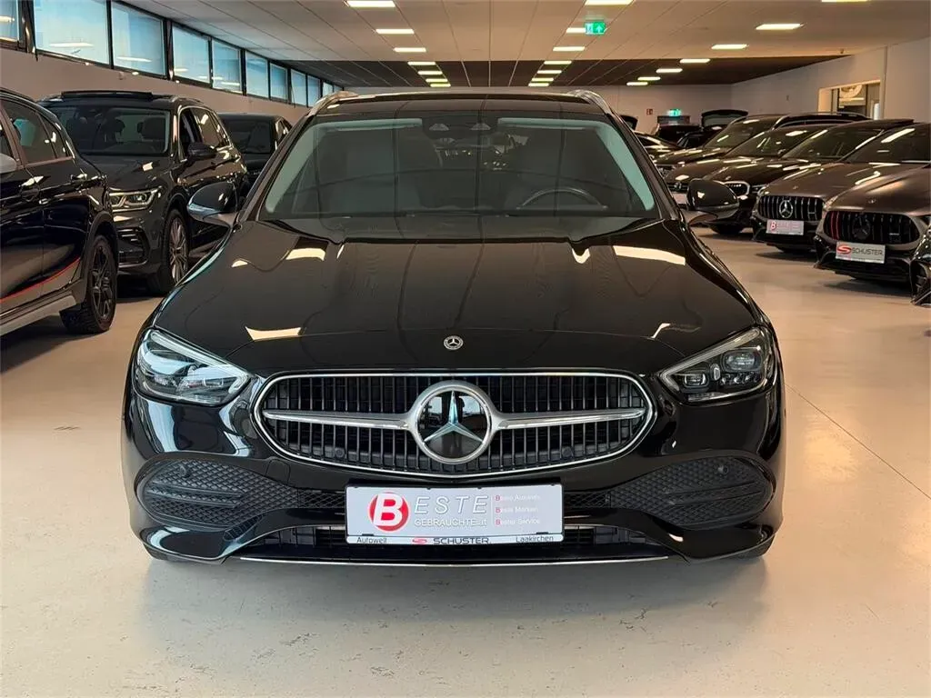 Mercedes-Benz C-Class 2023 photo 2