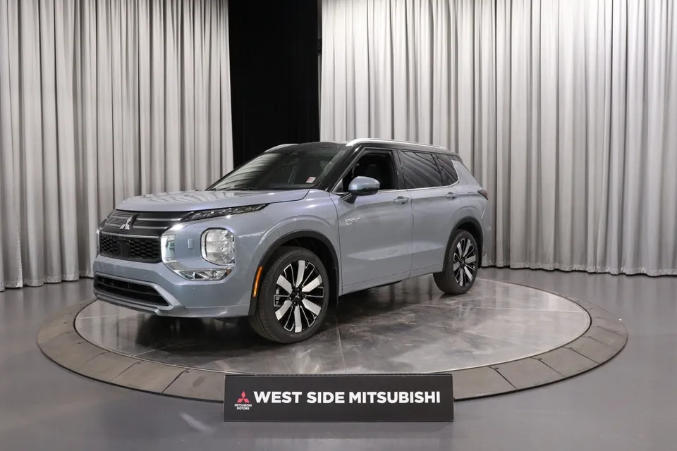 Mitsubishi Outlander 2026 photo 3
