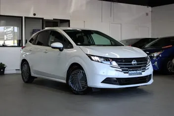 Nissan Note 2024 photo 2