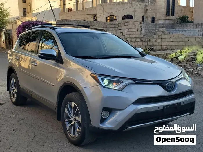 Toyota Rav 4 2017 photo 2