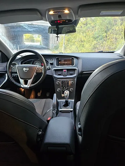 Volvo V40 Cross Country 2014 photo 3