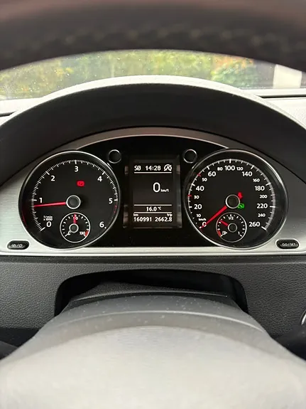 Volkswagen Passat 2014 photo 4