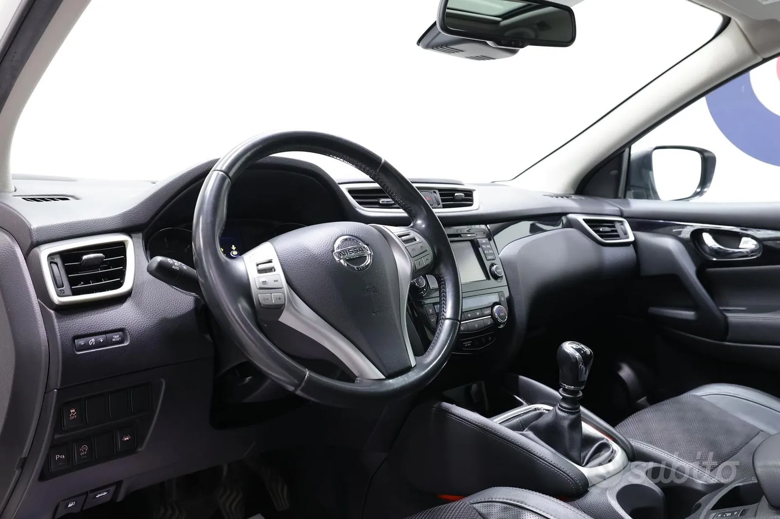 Nissan Qashqai 2015 photo 5