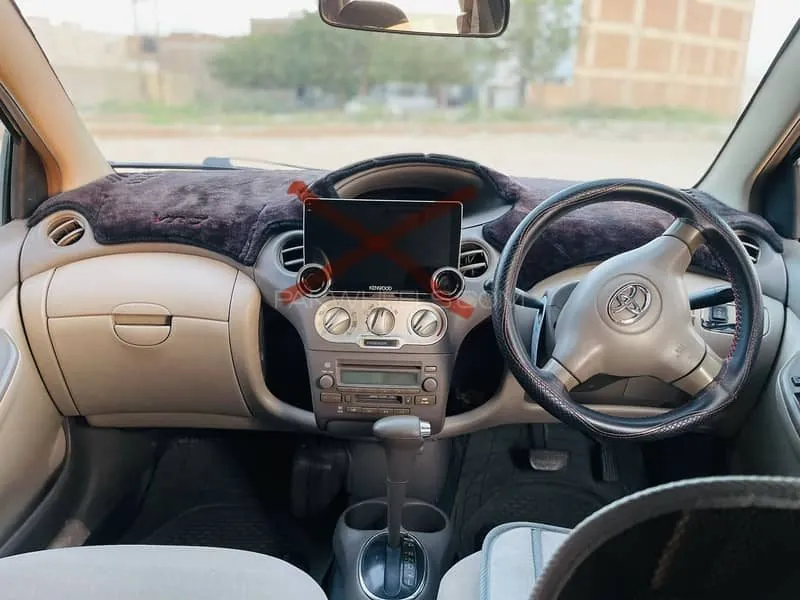 Toyota Platz