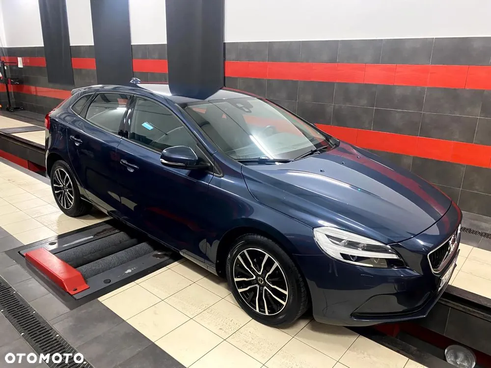 Volvo V40 2017 photo 4