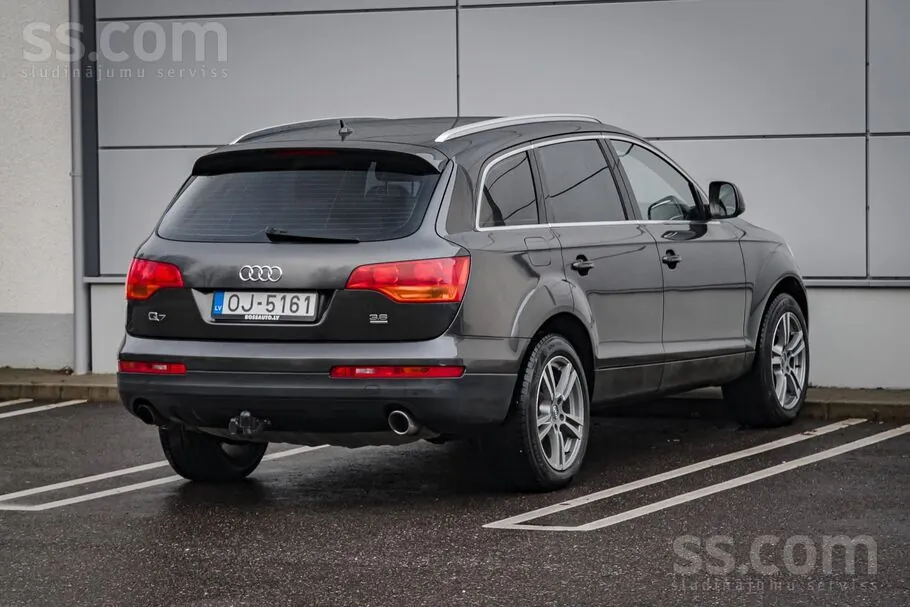 Audi Q7 2008 photo 4