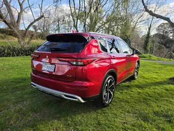 Mitsubishi Outlander 2022 photo 4