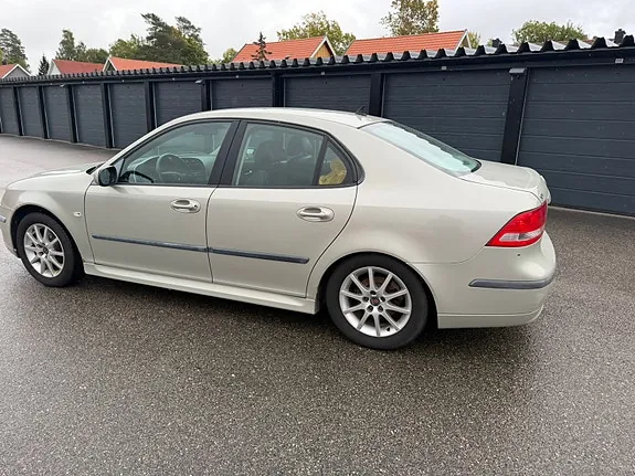 Saab 9-3 2007 photo 4