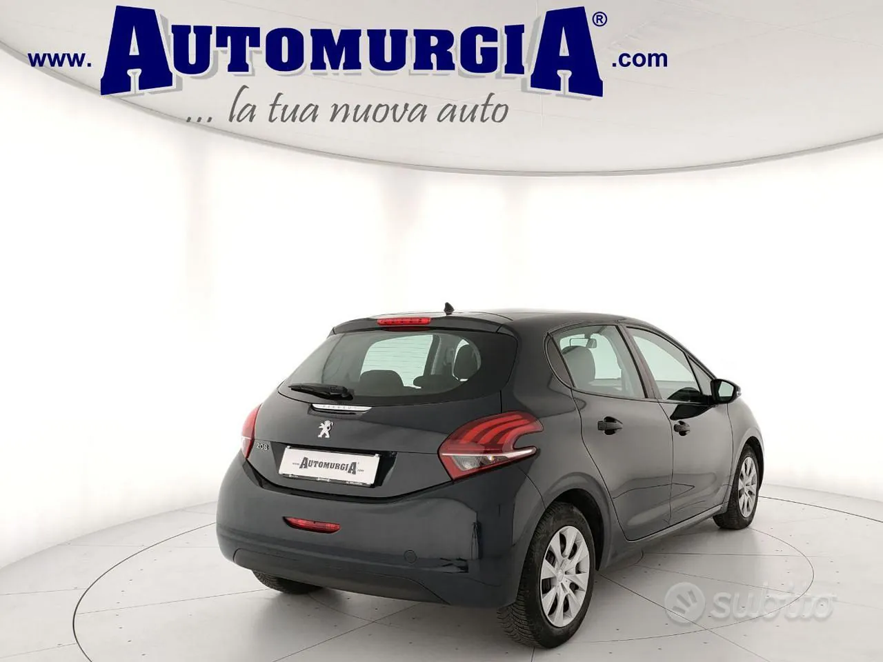 Peugeot 208 2018 photo 3