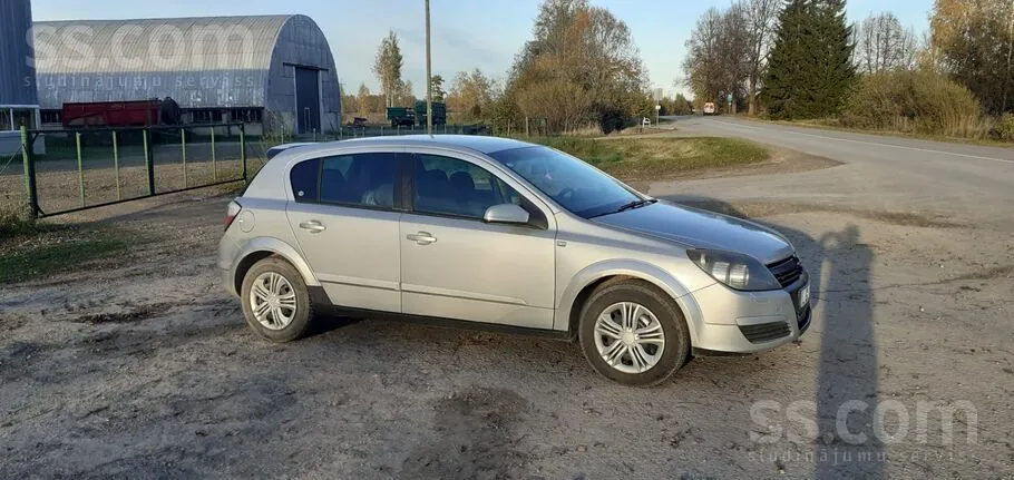 Opel Astra 2005 photo 2