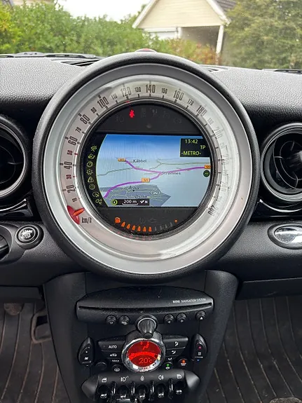Mini Cooper 2011 photo 5