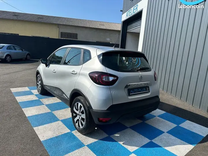 Renault Captur 2019 photo 4