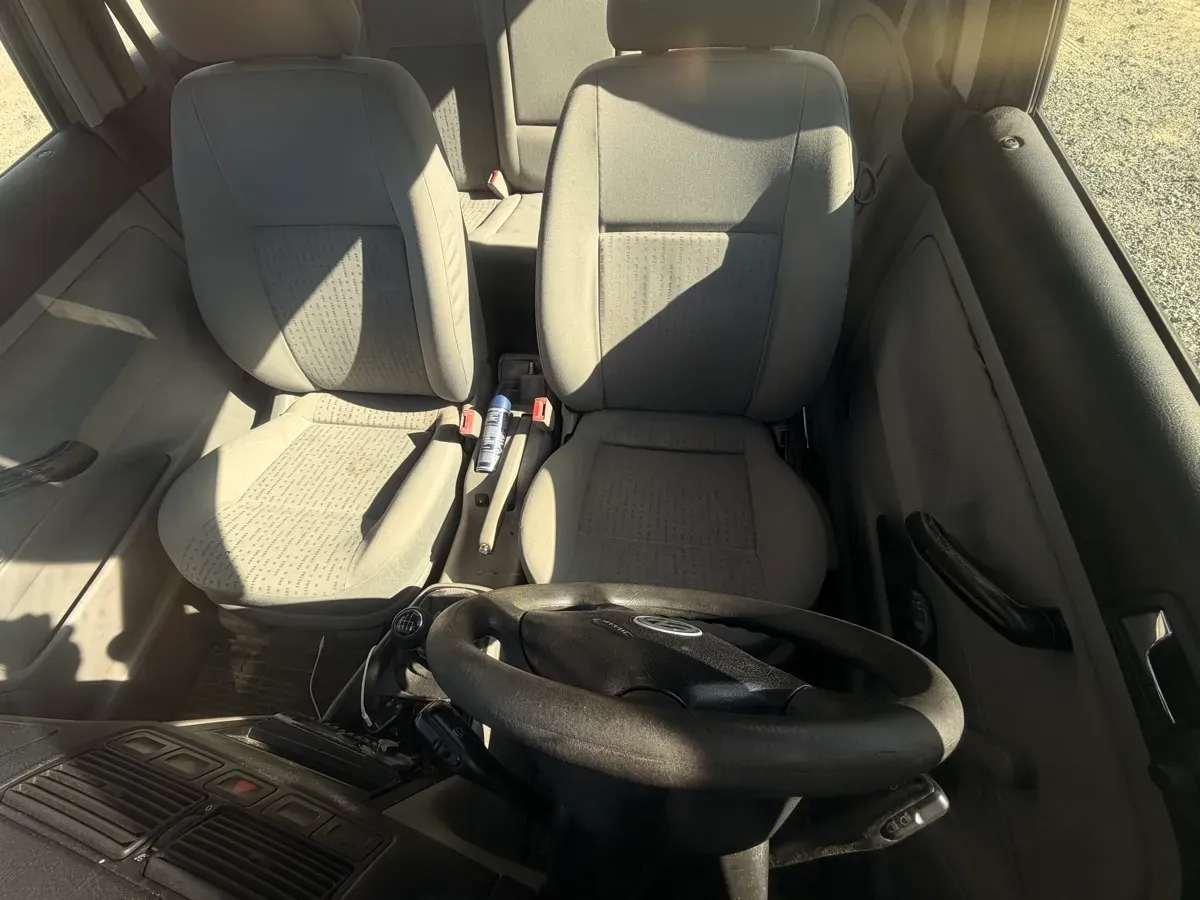 Volkswagen Golf 2001 photo 2