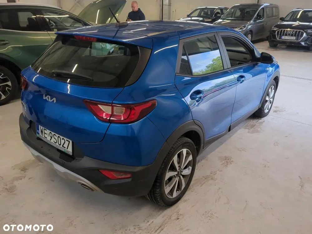 Kia Stonic 2023 photo 4