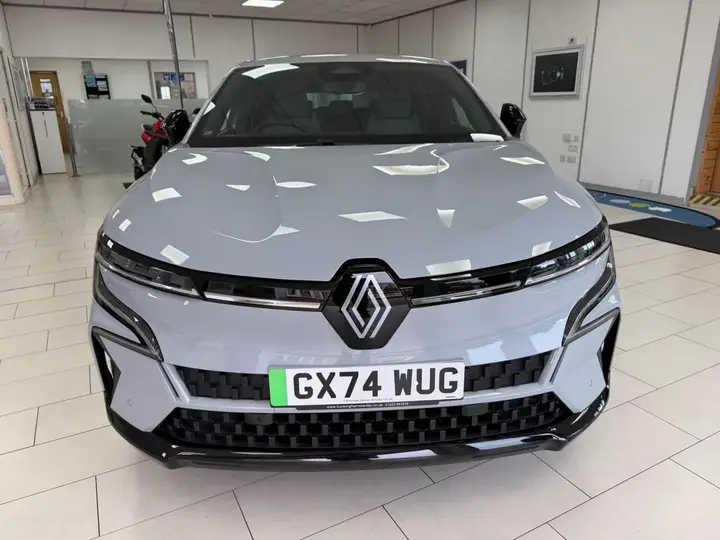 Renault Megane 2024 photo 2